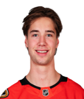 Beckett Sennecke headshot