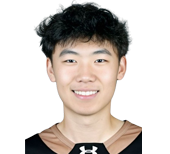 Eric Tu headshot